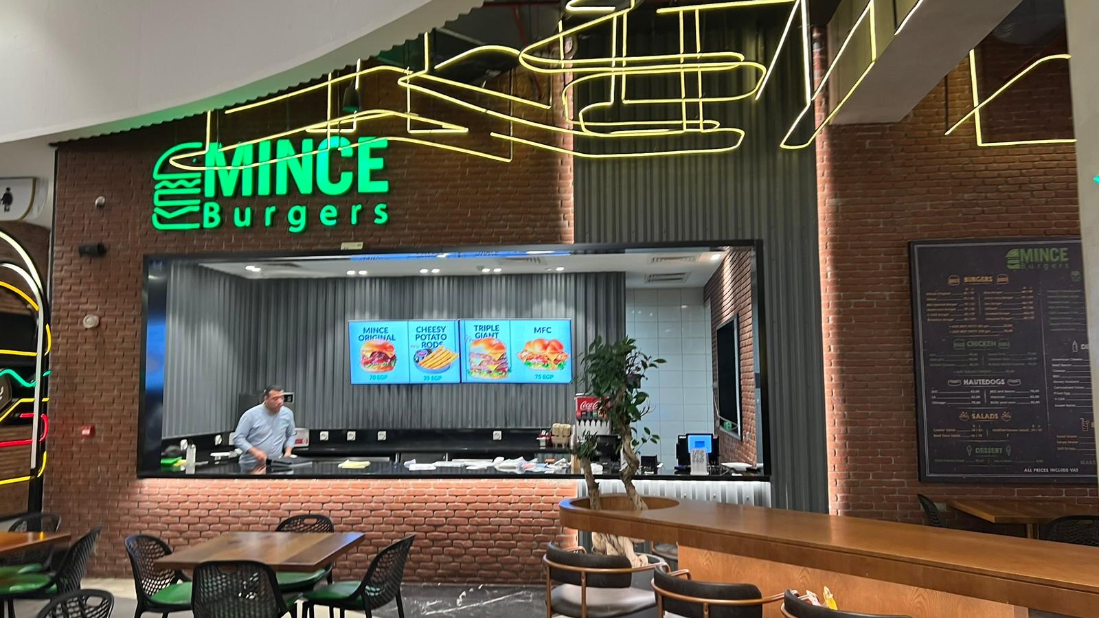 Mince Burger Digital Signages 2